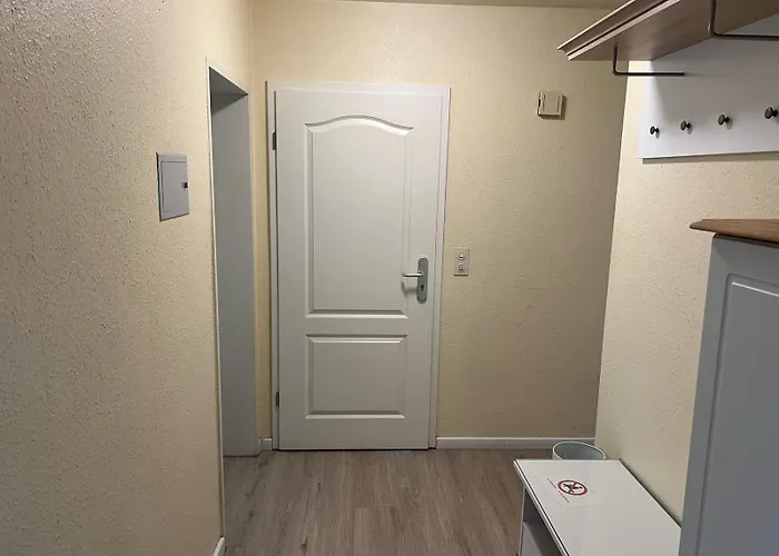 Mit 4 Betten - Balkon - Kueche شقة