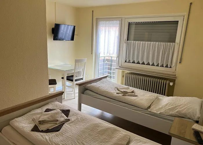 Mit 4 Betten - Balkon - Kueche شقة Fuldabruck